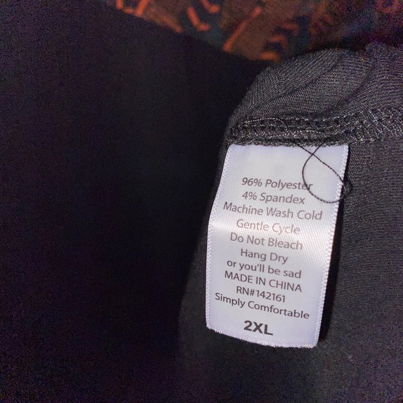 Lularoe Randy Baseball T - Picture 4 of 4